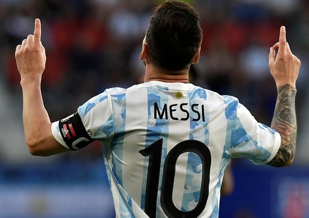 ¡DAME CINCO! Goleada de Argentina ante Estonia, Messi lustró la pelota con un 5 a 0.